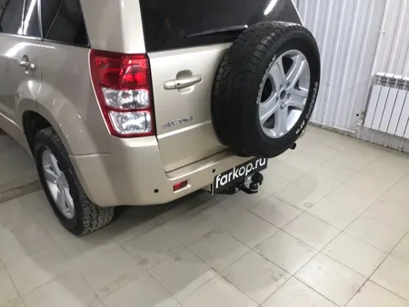 Фаркоп Лидер Плюс для Suzuki Grand Vitara (5 дв, двиг. 2.0,2.4) 2005-2015 S406-FC в Тольятти