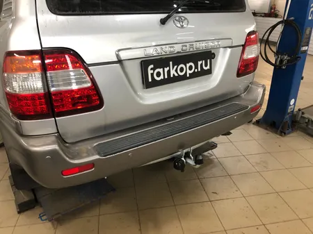 Фаркоп Galia для Toyota Land Cruiser J100 VX 1998-2008 T050A в Тольятти