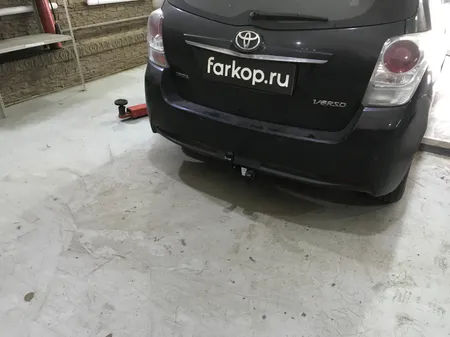 Фаркоп Oris для Toyota Verso 2012-2018 3069-A в Тольятти