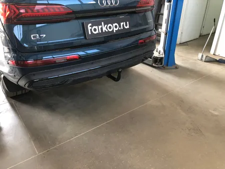 Фаркоп Steinhof для Audi Q7 2020- A-108 в Тольятти