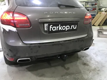 Фаркоп Berg для Porsche Cayenne 2010-2014 F.5813.001 в Тольятти