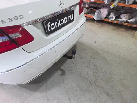 Фаркоп Steinhof для Mercedes E-class (седан) 2009-2016 Арт. M-118 M-118 в Тольятти