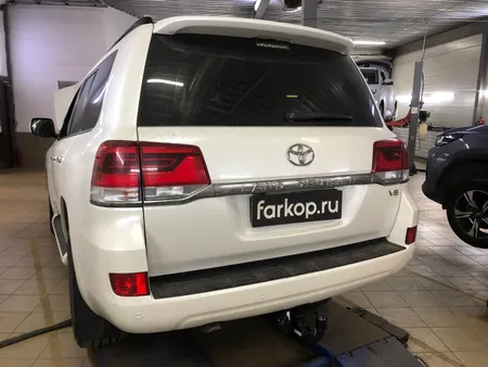 Фаркоп Steinhof для Toyota Land Cruiser J200 2008- T-172 в Тольятти