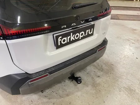 Фаркоп Berg для Toyota RAV4 2025- F.5717.002 в Тольятти