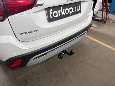 Фаркоп Berg для Mitsubishi Outlander 2012-2022 Арт. F.4013.001 F.4013.001 в Тольятти