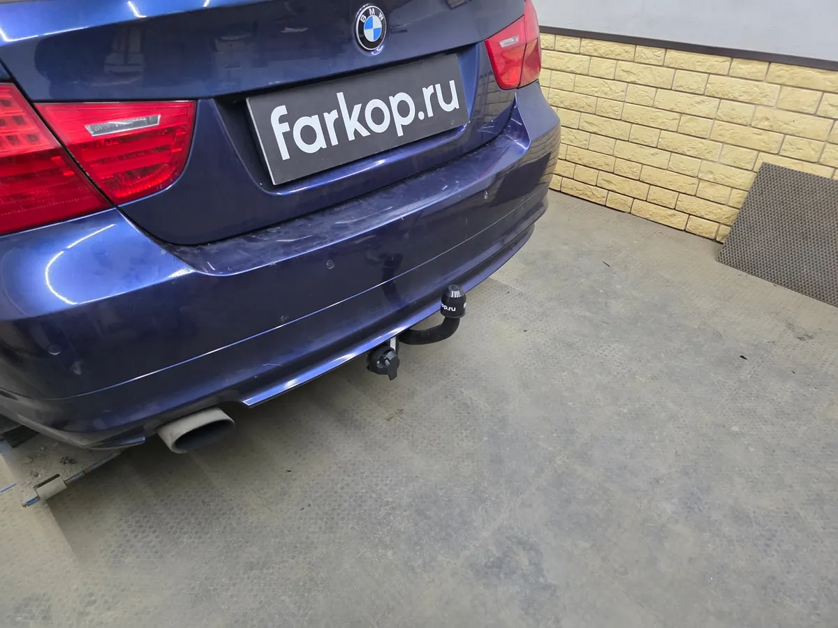 Фаркоп Steinhof для BMW 3 серия 2005-2013 B-045 в Тольятти