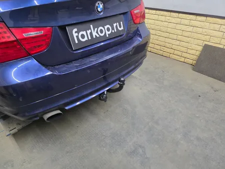 Фаркоп Steinhof для BMW 3 серия 2005-2013 B-045 в Тольятти