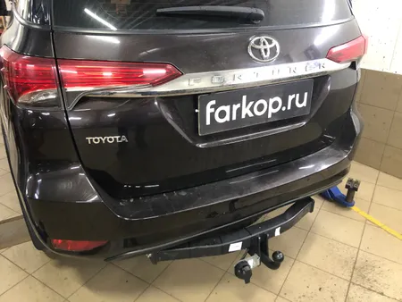 Фаркоп Трейлер для Toyota Fortuner 2017- Арт. 7870 7870 в Тольятти