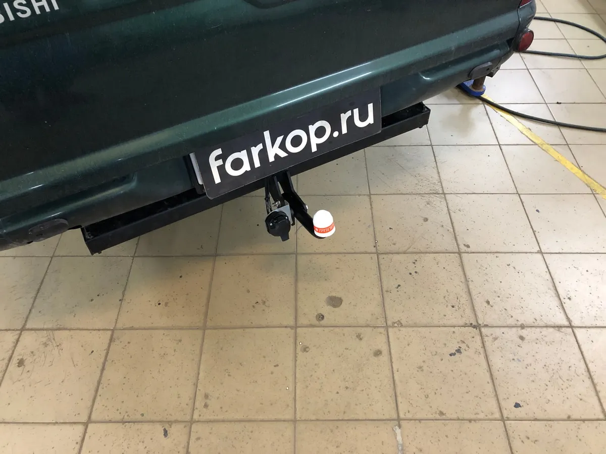 Фаркоп Трейлер для Mitsubishi L200 1996-2006 7115 в Тольятти Фаркоп Трейлер для Mitsubishi L200 1996-2006 7115 в Тольятти