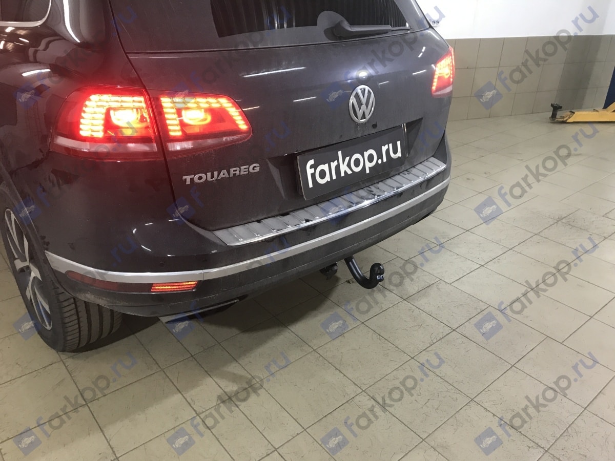 Установили фаркоп Oris для Volkswagen Touareg 2010-2018 г.в. Установили фаркоп Oris для Volkswagen Touareg 2010-2018 г.в.